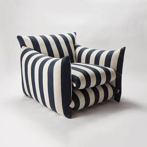 Fauteuil rayé rouge et blanc pour salon et balcon, chaise design avec motif artistique, idéal pour enfant - Product Image 6