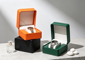Boîte à montres haut de gamme XINYUAN BGE-01 en similicuir, base rigide, structure à ouverture rabattable, doublure en flanelle blanche douce, boîte magnétique - Product Image 3