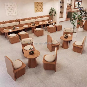 Set di Sedute Moderne in Legno per Caffè, Divanetti con Tavoli e Sgabelli per Bistrot - Product Image 3