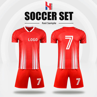 Ensemble d'uniformes de football personnalisés OEM, logo personnalisé, couleur personnalisée, nouveau design, ensemble de vêtements de football respirant et à séchage rapide