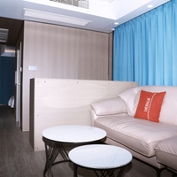 Capsule de camping au design moderne, élégant et luxueux, maison préfabriquée, capsule de maison avec système intelligent, capsule spatiale