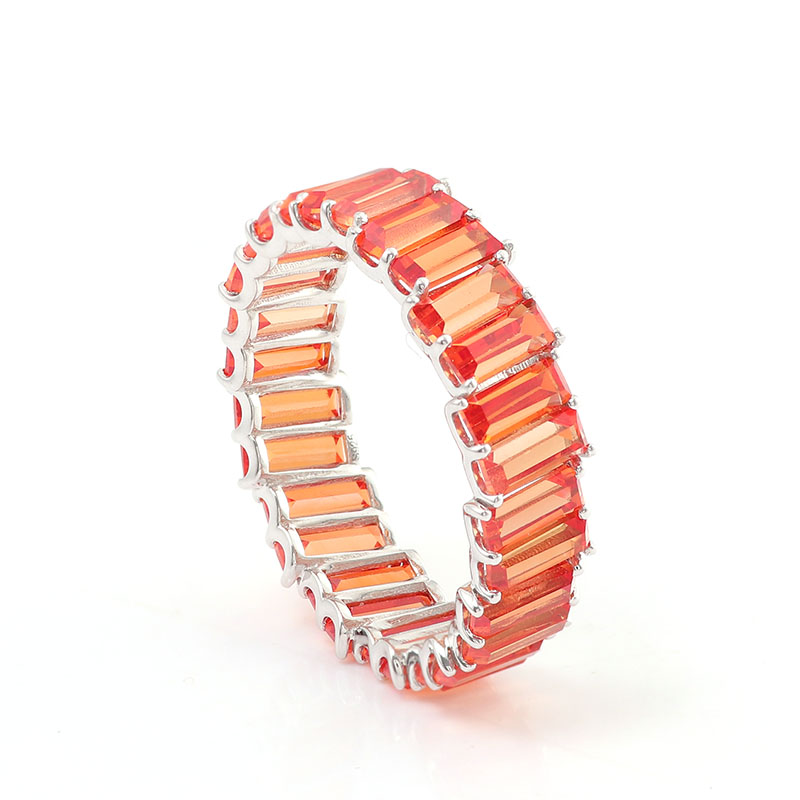 แหวนหินสังเคราะห์จากห้องปฏิบัติการ ทองคำขาว 10K