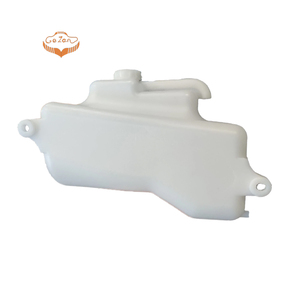 Tanque de expansión de refrigerante de piezas de automóvil Mn135072 Mn135072T para Mitsubishi <span class=keywords><strong>L200</strong></span> Triton Pajero Montero Sport <span class=keywords><strong>05</strong></span> - Product Image 2