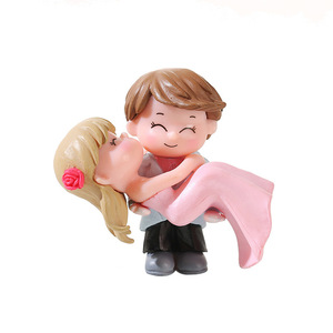 ตุ๊กตาคู่บ่าวสาวติดเค้กงานแต่งงาน รูปทรงกลม พลาสติก PVC สำหรับตกแต่งงานแต่งงาน - Product Image 5