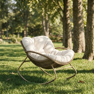 Nouvelle conception de chaise suspendue en forme d'œuf pour patio extérieur, résistante aux intempéries, en rotin PE, avec coussin épais et moelleux - Product Image 5