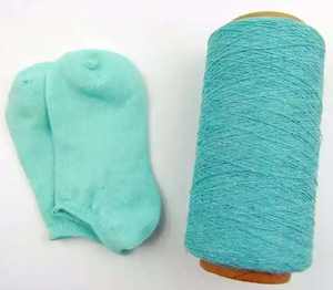 Kapas Daur Ulang Berkualitas Tinggi dan Ketangguhan Tinggi Digunakan untuk Pembuatan Kaos Kaki Berbagai Warna Dapat Disesuaikan - Product Image 1