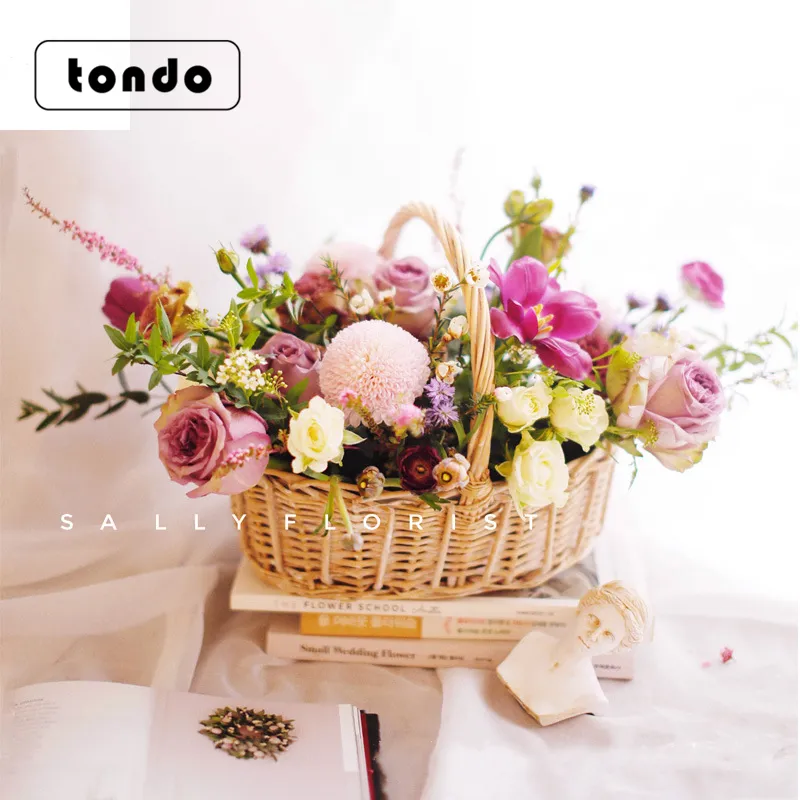 Tondo Coreano contenente cestino erba rattan intrecciato tessuto fiore di vimini cesti di fiori per i fiori fatti a mano