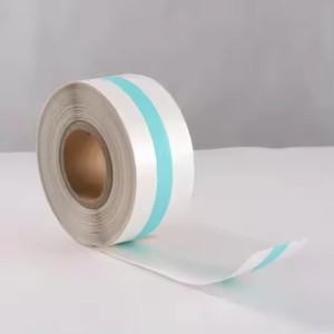Bandages respirants élastiques de haute qualité avec différentes formes et motifs personnalisés - Product Image 1