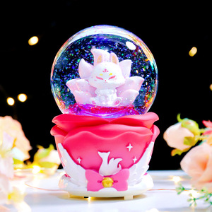 La nueva caja de música giratoria con bola de cristal Xianhu Rose y rotación interna está disponible para enviar a tu mejor amigo y - Product Image 4