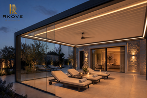 Pergola autoportante RKOVE RK-C3 5x5m pour villa et spa, structure d'ombrage à panneaux de verre avec interface pour ventilateur, idéale pour terrasses d'architects européens - Product Image 3