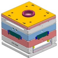 Solutions clés en main de moulage par injection pour bornes de connecteurs, boîtiers carrés en plastique, haute précision +/-0,01 mm, à canaux chauds et froids