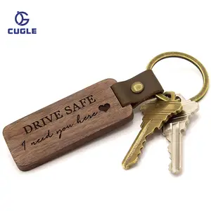 Accessoires en bois personnalisés porte-clés créatif porte-clés en bois promotionnel personnalisé nom en cuir porte-clés en bois vierge