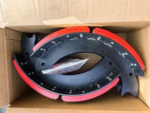 Set di Ganasce Freno Posteriori per Camion Americani 4707 4709 4711 4515Q 4720, Ganasce Freno per Impieghi Gravosi - Product Image 3