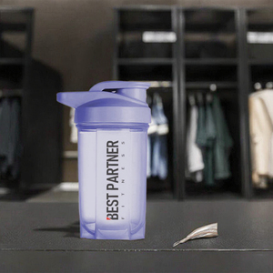 Gourde de randonnée graduée 0,5 L pour étudiants, idéale pour les boissons directes, les shakes protéinés pour garçons et les substituts de repas, pratique pour les voyages - Product Image 3