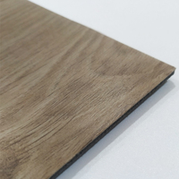 Suelo Vinílico LVT con Aspecto de Madera Simulada, Resistente al Agua, al Fuego y Duradero, en Varios Colores