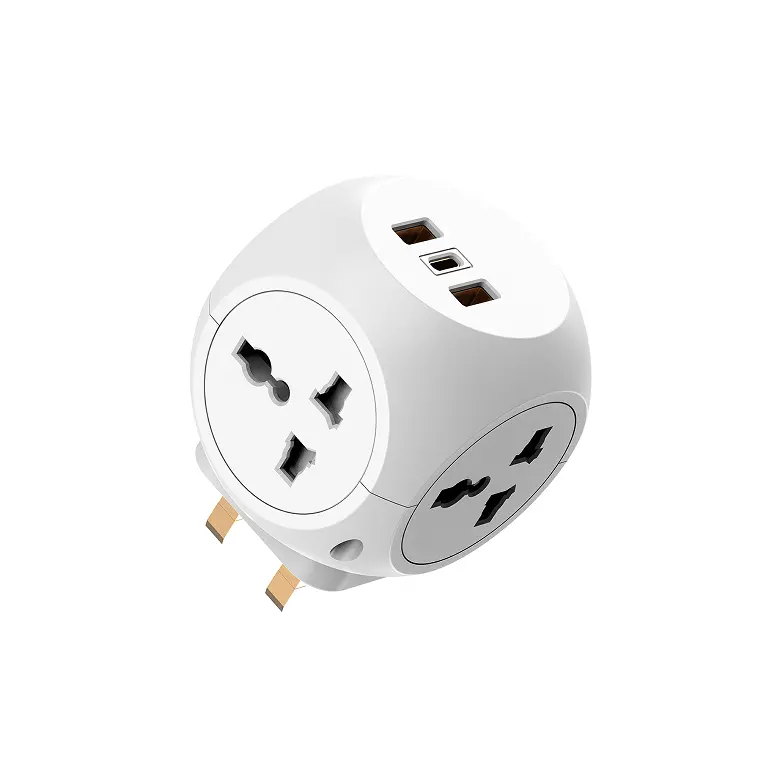 Outlet Extender with UK plug universal Socket USB Wall Charger Surge Protector with 3 USB charging ports (1USB C)socket expander