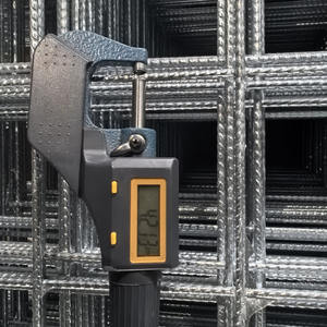 थोक सस्ते स्लैब 62 स्ल92 रेबार जाल पैनल ने ठोस सुदृढीकरण काटने के लिए सादे वेल्डेड वायर मेष को शामिल किया - Product Image 3