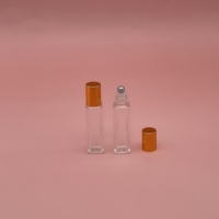 Récipients cosmétiques de bouteille de rouleau d'huile essentielle du carré 10ml en verre vide emballage cosmétique de logo personnalisé