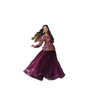 ชุดสุภาพสตรี vichitra มีผ้าแจ็คการ์ดผ้ายีนส์พร้อมลายดอกไม้และงานปักเลื่อม - Product Image 1