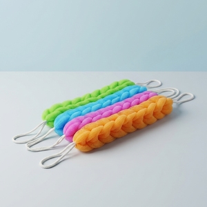 Esponja de Baño Larga de Malla de PE a Precio de Fábrica, Exfoliante, con Abundante Espuma, con Doble Cordón, para Suministros de Baño de Hotel - Product Image 6