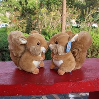 Peluche Écureuil Kawaii, Douce et Moelleuse avec Queue Volumineuse, Cadeau d'Anniversaire pour Enfants, Décoration de Crèche, Jouet Doux