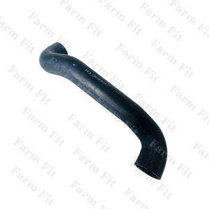 Manguera de radiador de repuesto R138897 apta para tractores JD 6100B 6110B 6403 6603 - Product Image 1