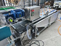 Industriële circulerende waterbelletjes roestvrijstalen wasmachine voor voedsel, fruit, reiniging, drogen en ontwatering