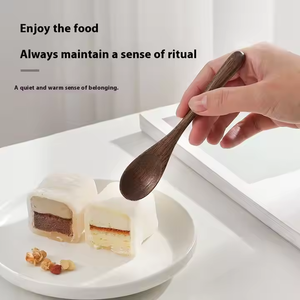 Oem Lớn Bằng Gỗ Muỗng Súp Với Biểu Tượng Tùy Chỉnh Màu Đen Óc Chó Kết Thúc Gương Đánh Bóng Cho Phục Vụ Và Cắm Trại Số Lượng Lớn Ăn Đồ Dùng - Product Image 3