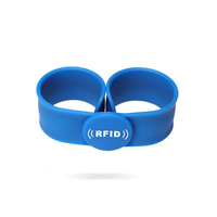 Montre-bracelet en silicone NFC à bracelet intelligent RFID étanche avec logo personnalisé