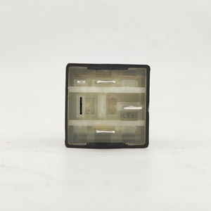 #<span class=keywords><strong>109</strong></span> <span class=keywords><strong>Relais</strong></span> de pompe à carburant 1J0906381A 357906381A 4 broches 12V 15A - Product Image 3