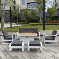 Table de foyer rectangulaire extérieure au gaz propane avec canapé en bois de teck