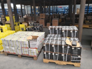 Accesorios para Motoniveladora 381600371PY180G.10.1-3 Ranura Guía de Cobre Ranura Resistente al Desgaste de Cobre - Product Image 3