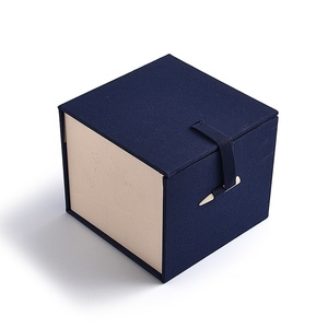 Presse-papiers décoratif en laiton doré pour bureau, école ou maison - Product Image 6