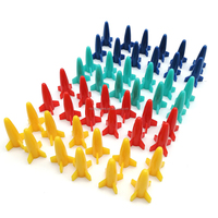 Jouets en plastique personnalisés de haute qualité, pièces de jeu en forme de fusée, accessoires de jeu de société, impression CMYK, couleur et taille personnalisées