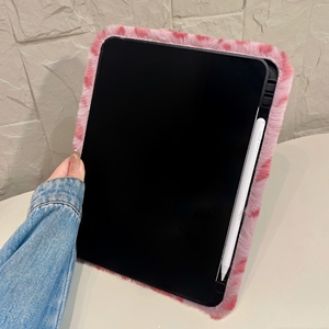 Étui pour <span class=keywords><strong>tablette</strong></span> en peluche douce à oreilles longues de lapin 3D mignon, motif léopard, avec emplacement pour stylo, pour iPad <span class=keywords><strong>10</strong></span> 2022, <span class=keywords><strong>housse</strong></span> en fourrure de lapin pour iPad 11 A16 2025 - Product Image 5