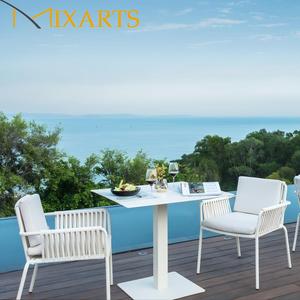 Sedia <span class=keywords><strong>da</strong></span> pranzo moderna in lega di alluminio nera leggera per esterni, poltrona <span class=keywords><strong>da</strong></span> giardino comoda, ecologica e impermeabile per parco - Product Image 1