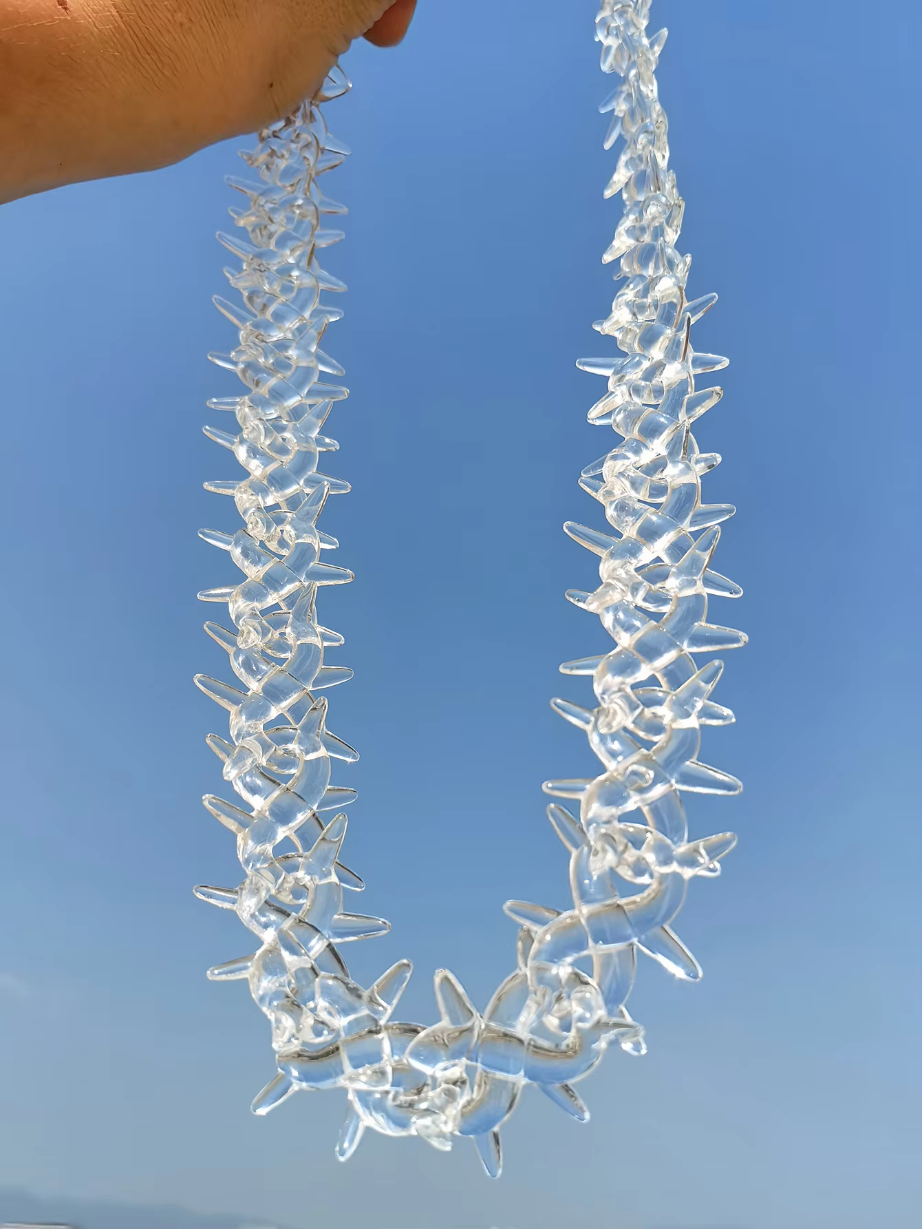 clear Infinite thorn chain