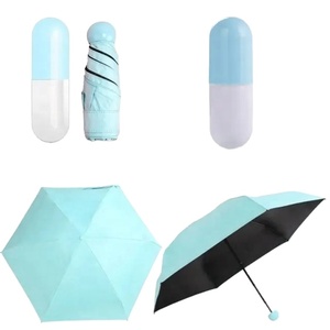 Mini parapluie pliable manuel anti-UV avec logo personnalisé, revêtement noir, format capsule, pour la pluie - Product Image 1