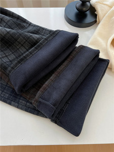 กางเกงวอร์มลำลองสำหรับผู้ชายพิมพ์ลายกราฟฟิตี้ผ้าฝ้ายเทอร์รี่พิมพ์ลาย - Product Image 4