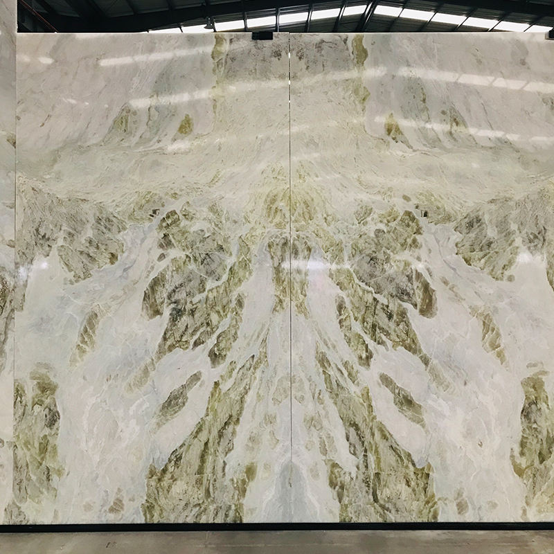 สีเขียว