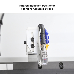 Centre de perçage et de fraisage de panneaux de porte CNC à 6 axes certifié CE avec double axe X/Y et 45° °   Axe angulaire - Longueur maximale 3080 mm, épaisseur 70 mm - Product Image 4