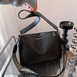 Sac fourre-tout léger et tendance en cuir PU pour femme Bellmont – Sac à main de luxe de haute qualité, design de créateur, style personnalisé, vente en gros - Product Image 5