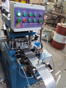 Machine automatique de fabrication d'agrafes à 80 broches de 0.7mm de diamètre - Product Image 6