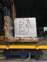 Machine de découpe de pierre à fil diamanté CNC intelligente, à quatre broches, à liaison, moteur à haute stabilité, haute sécurité pour le granit