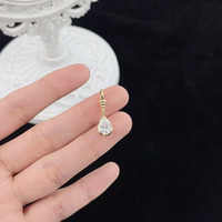 Ciondolo in Oro 18K con Diamante Coltivato in Laboratorio, Semplice ed Elegante, Taglio a Goccia a Tre Griffe, Gioielli Raffinati da Donna, Catene alla Moda, Charm Delicato