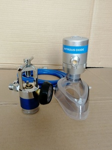 Válvula de Demanda de Gás Anestésico (Latão) para Gás Misto FLOWLINE Entonox/N2O e O2 para Relaxamento do Paciente - Product Image 4