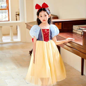 Vente en gros à bas prix Robe longue pour enfants avec paillettes Robe de princesse blanche Costumes pour filles Halloween - Product Image 3