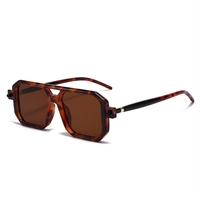 Lunettes de soleil carrées à double pont rétro classiques personnalisées en gros UV400 Fashion avec verres polarisés