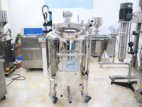 Réservoir Agitateur d'Huile Parfumée YETO – Équipement de Mélange pour Huiles Essentielles, Fabrication de Parfums, Filtration, Mélange et Agitation en Acier Inoxydable Entièrement Fiable