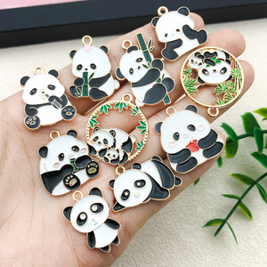 Accessoires de bijoux en alliage de zinc, style chinois, motif panda géant mignon, finition émail, pour DIY : porte-clés, boucles d'oreilles, bijoux d'oreille, pendentifs de collier - Product Image 4